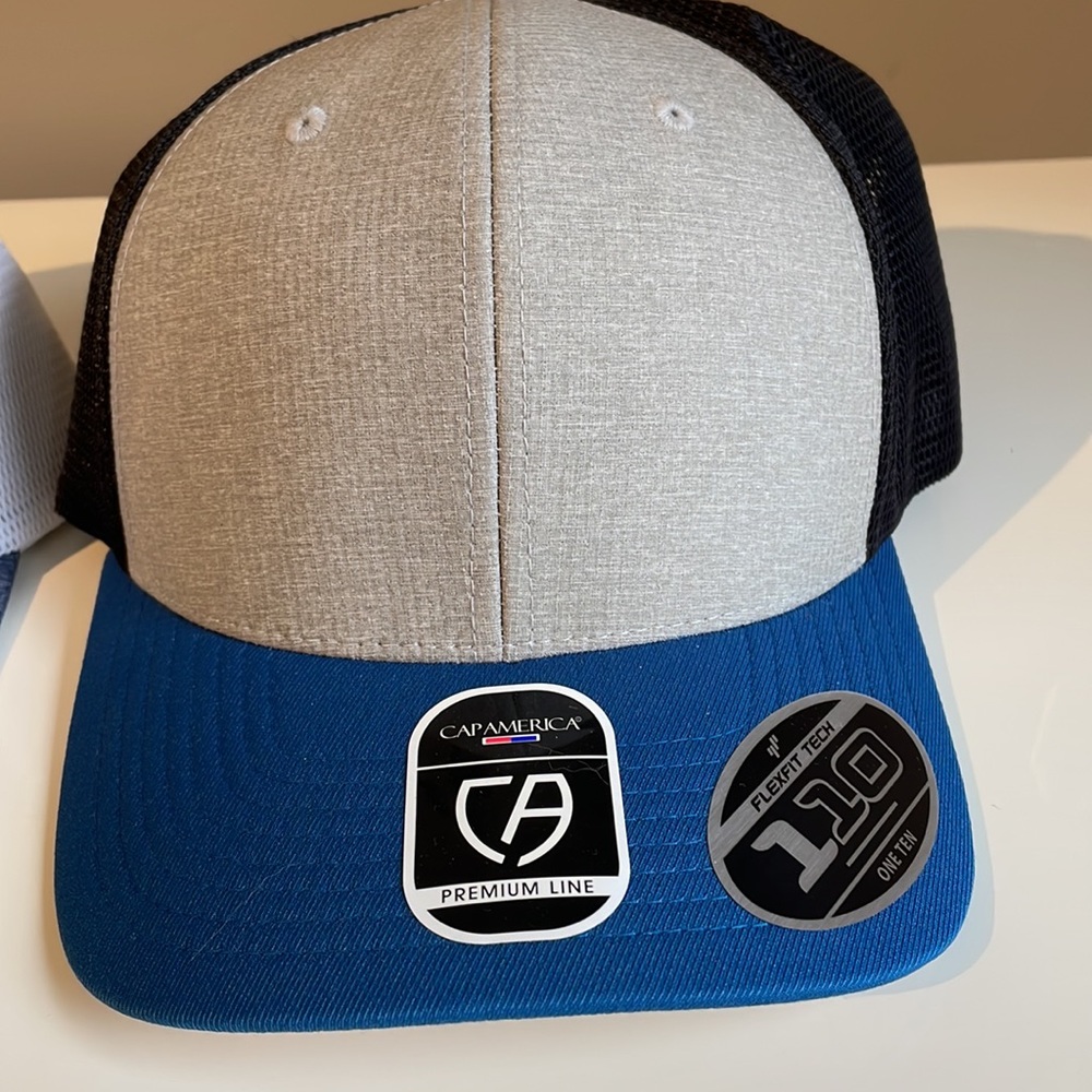 Mesh back Trucker Hats - Picture 2 of 6